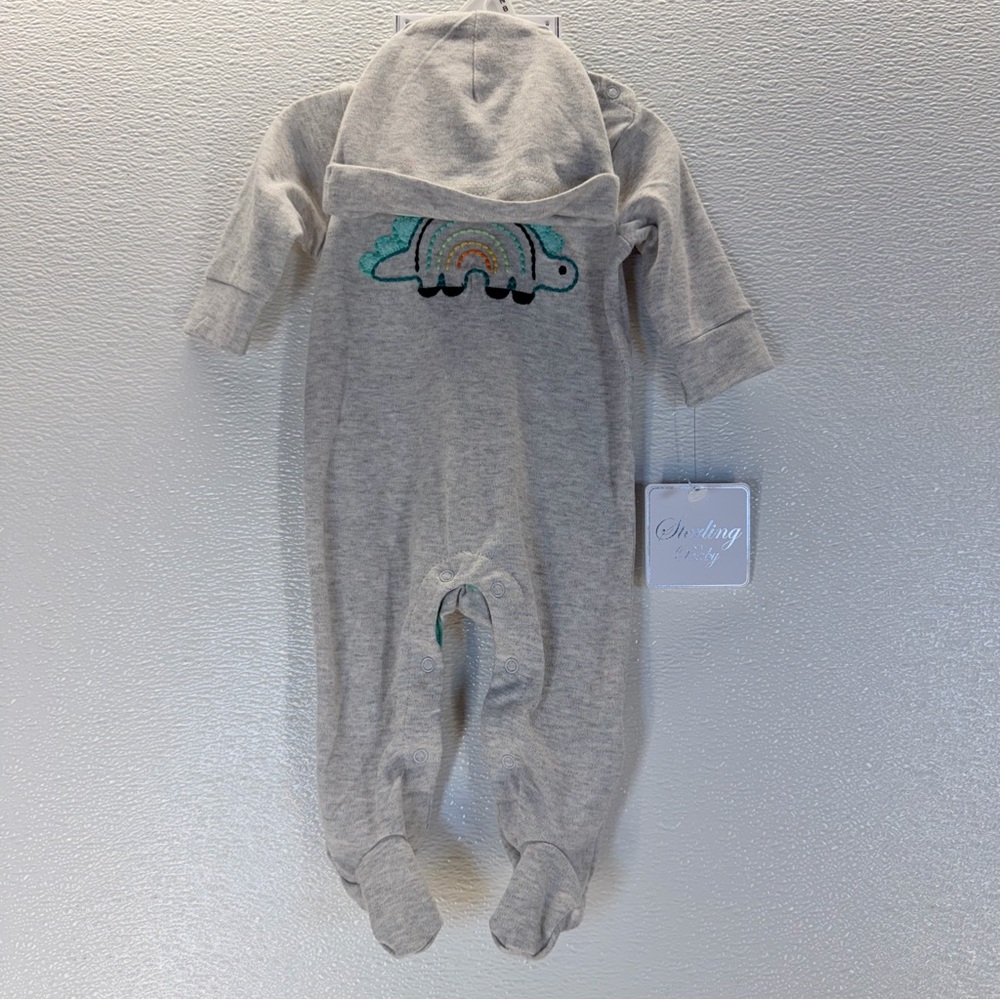 Sterling Baby NB Dinosaur Footed Sleeper Hat Set Gray